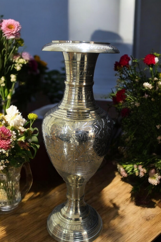 Brass Flower Vase - UTENSIO-THE CHOICE OF ARTISANS