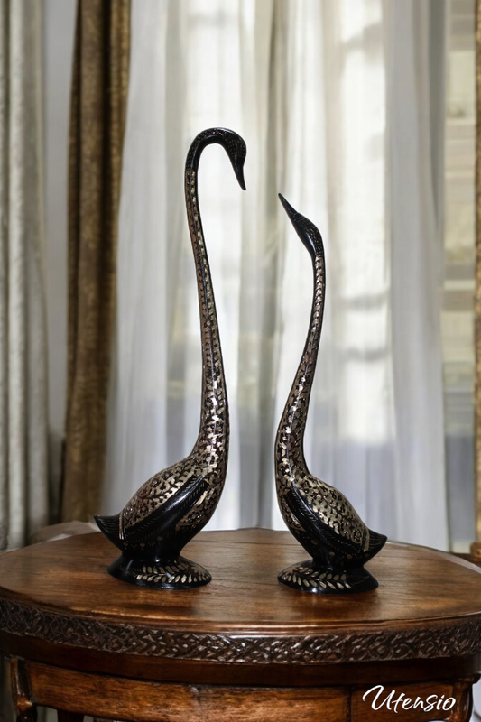 Brass Antique Swan Pair - UTENSIO-THE CHOICE OF ARTISANS