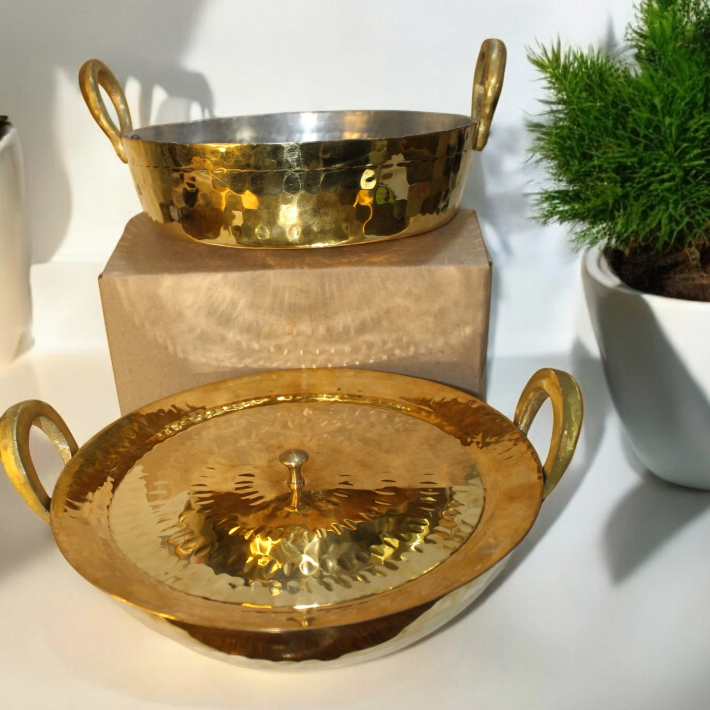 Brass kadhai  (flat base with handle)